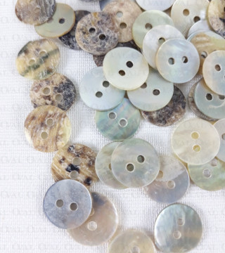 Guzik z naturalnej muszli 11,5mm/200szt  3734