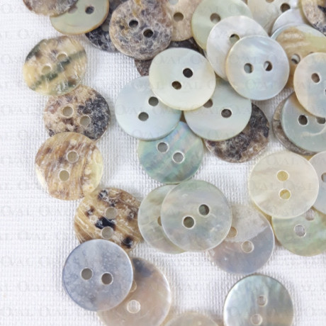 Natural shell button J 11.4mm/200pcs 3734