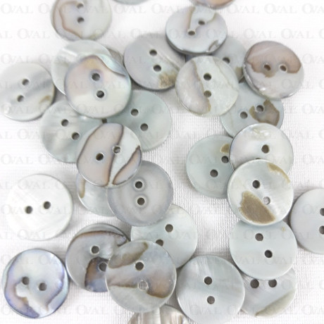 Button made of natural shell 11.5mm, 13mm / 10 pieces 798