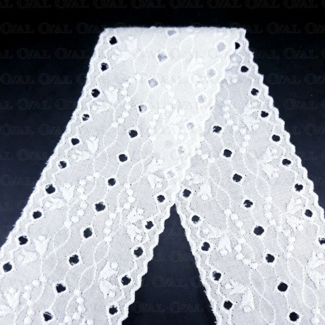 lace in English, English embroidery, embroidery in English, laces, embroideries