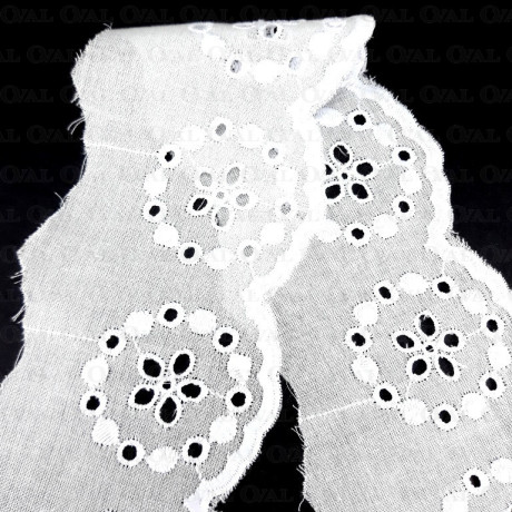 lace in English, English embroidery, embroidery in English, laces, embroideries