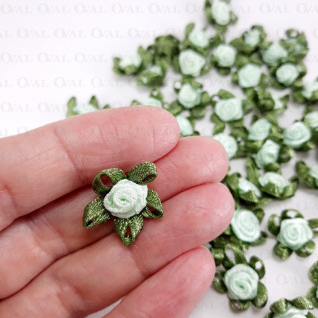 Różyczka Atłasowa 18mm/10 lub 50szt   3789