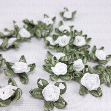 Różyczka Atłasowa 18mm/10 lub 50szt   3793