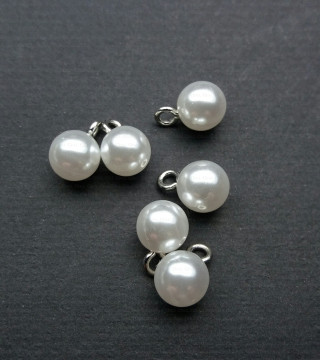 Perełka guzik  zesrebrną metalową stopką 1851,PAKIET 10 szt