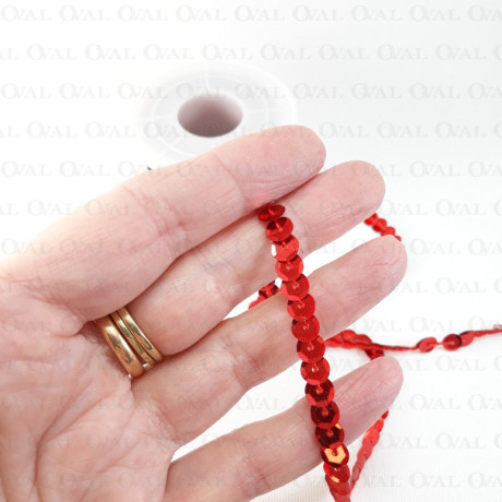 Sequins on tape 10 yards red 3833