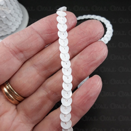 Cekiny  na taśmie 10yard  białe  208