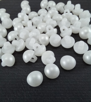 Pearl button 7.5mm/10pcs 3845