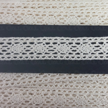 Cotton lace 18mm / 20 yards ecru 3857