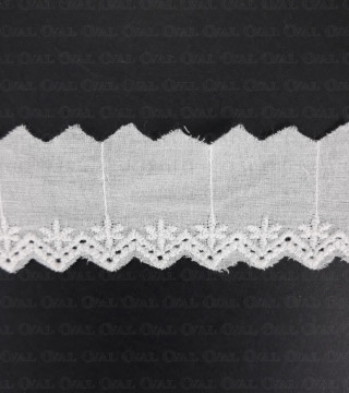 Koronka 32mm/1y  haft angielski 1982