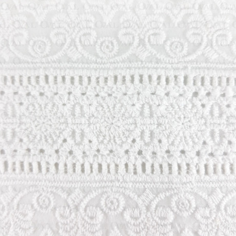 Koronka 105mm/1y  haft angielski 2637