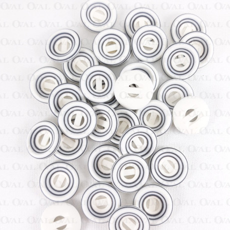 Guzik poliestrowy  18mm /10 lub 144szt  3930