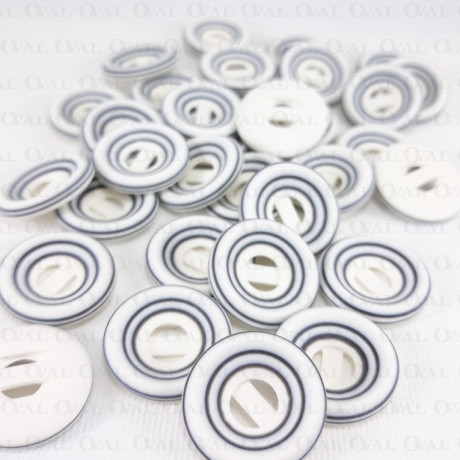 Guzik poliestrowy  18mm /10 lub 144szt  3930