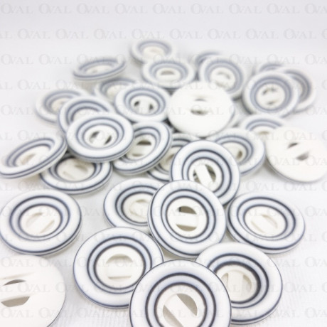 Guzik poliestrowy  18mm /10 lub 144szt  3930