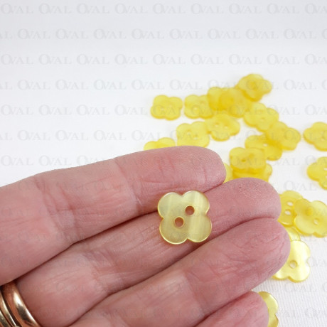 Guzik poliestrowy 15mm/10szt  3936