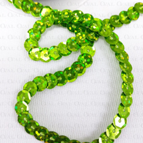Sequins on tape 10 yards green 3984