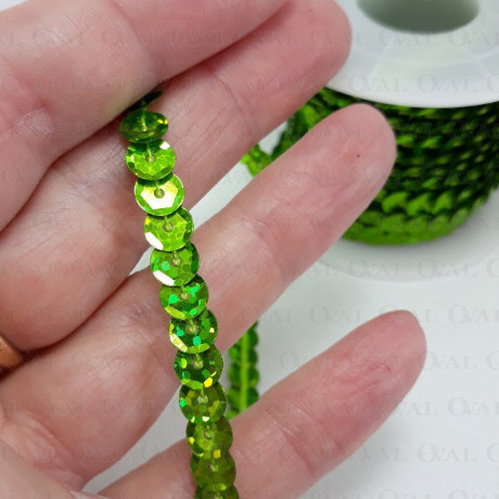 Sequins on tape 10 yards green 3984