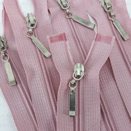 Zip *3 separating 45, 50, 55 cm / 50 pcs pink 3988