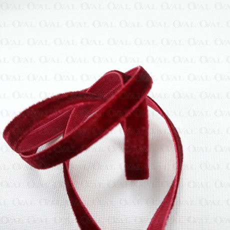 Burgundy velvet ribbon 6mm/25 yards 4007
