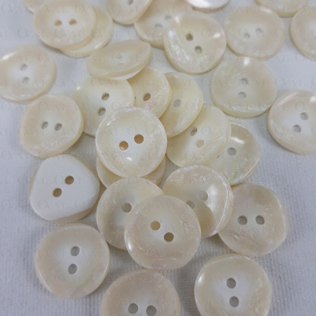 Guzik poliestrowy 15,5mm/144szt  4032