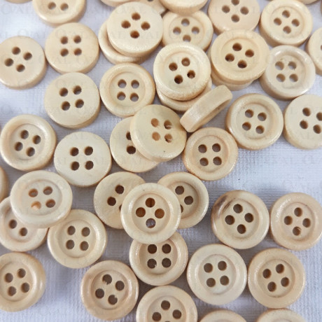 wooden buttons,buttons made of wood,wooden button,