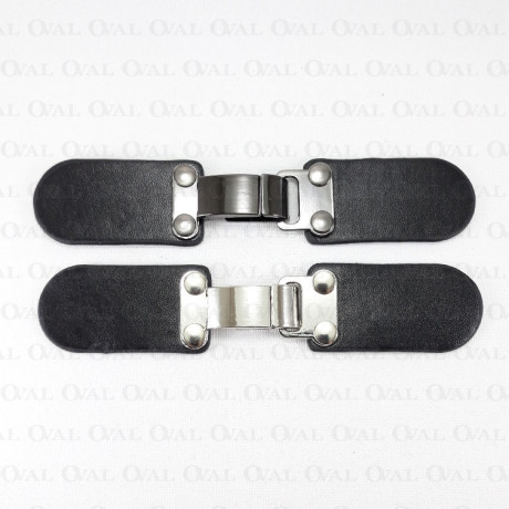 Zapięcie ze skórką 1933