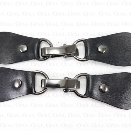 Fastening with 825 skin