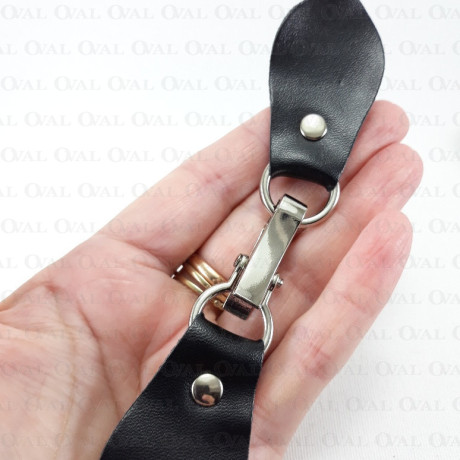 Clasp with skin 1741