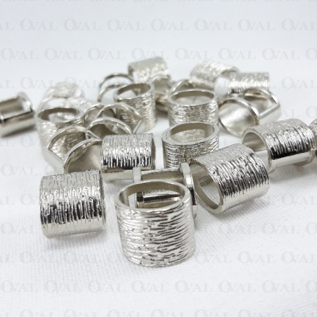 Silver eyelet No. 1021