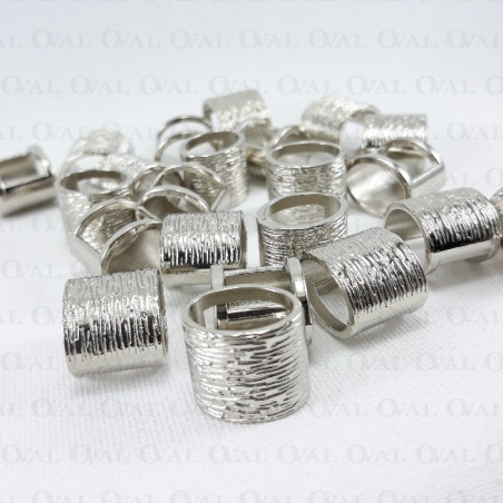 Silver eyelet No. 1021