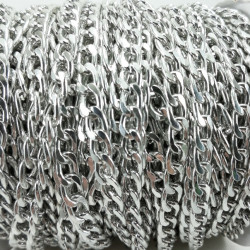 Łańcuch 10,7x6,6mm/1m srebro 4111