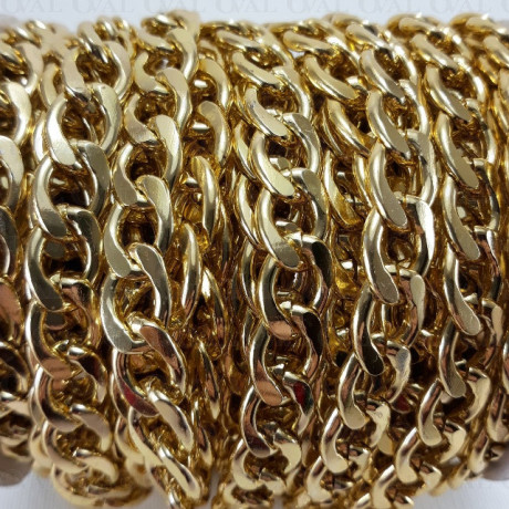 Łańcuch 14,6x9,9mm/10m złoty  3927