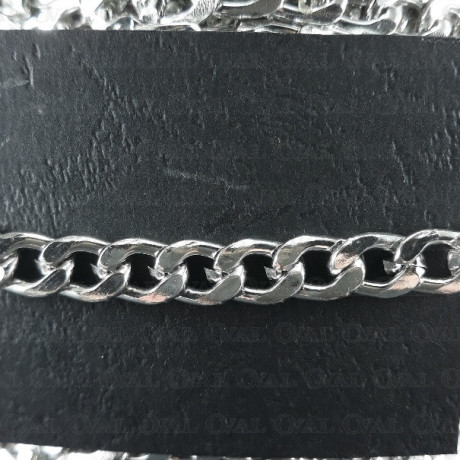 Łańcuch 11,5x7,4mm/30m srebrny  1298