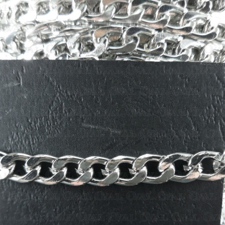 Łańcuch 11,5x7,4mm/30m srebrny  1298