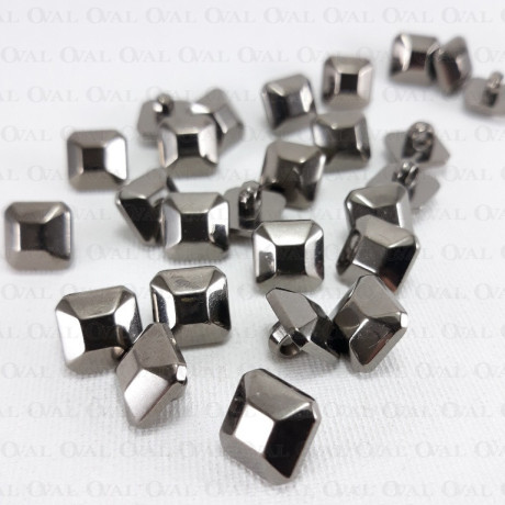 Plastic button 10x10mm / 10 pcs 1042