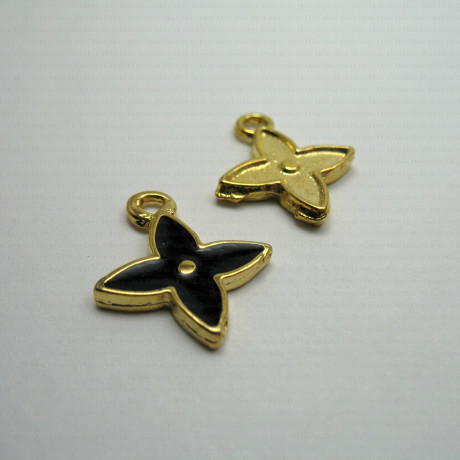 Decorative flower pendant no. 991