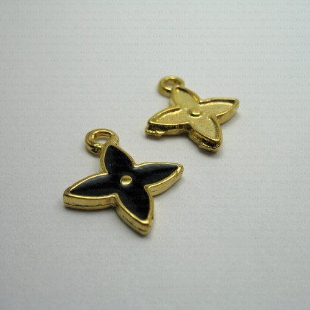 Decorative flower pendant no. 991