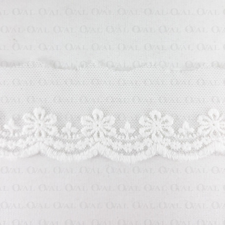 Lace embroidery on tulle 45mm/19.5 Y white 4777