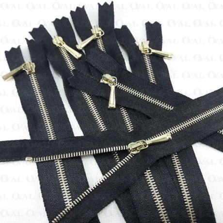 16 cm black non-separable metal zips 2029