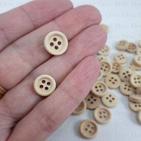 wooden buttons,buttons made of wood,wooden button,