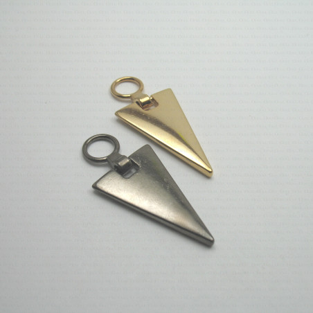 Decorative tag no. 1027