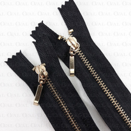 16 cm black non-separable metal zips 4907 A