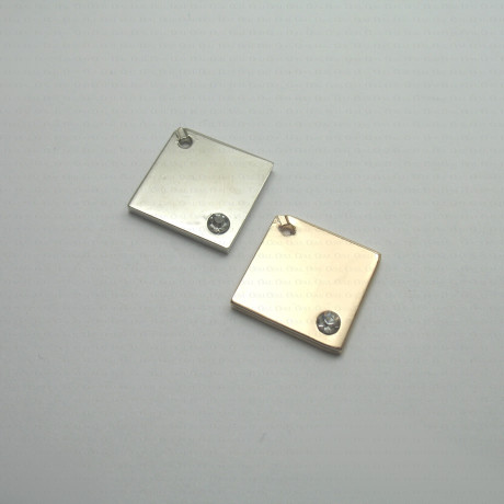Metal tag with rhinestone no. 1376