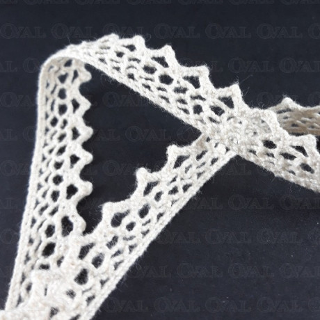 Cotton lace 14mm / 20 yards ecru 3859