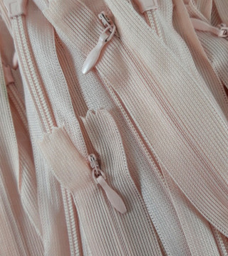 Concealed zips d274 various lengths 4917