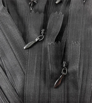 Covered black zips 50 pcs, various lengths 4922