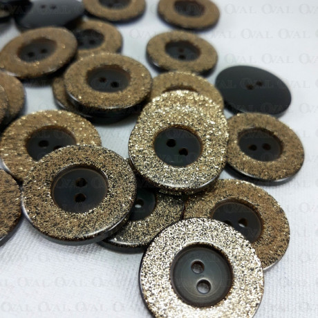 Polyester button 23mm no. 650