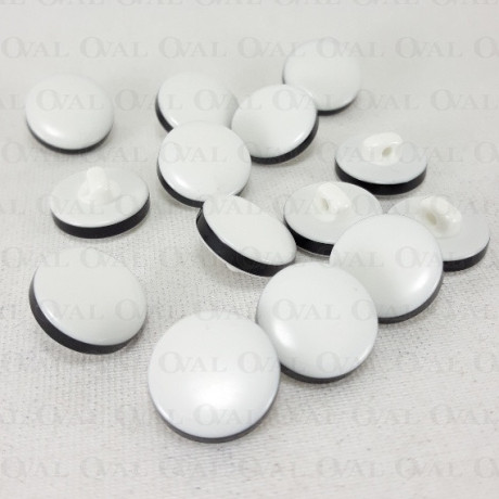 Guzik plastikowy Pakiet 682