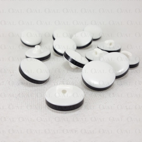 Polyester button 15mm /10 or 144 no. 682