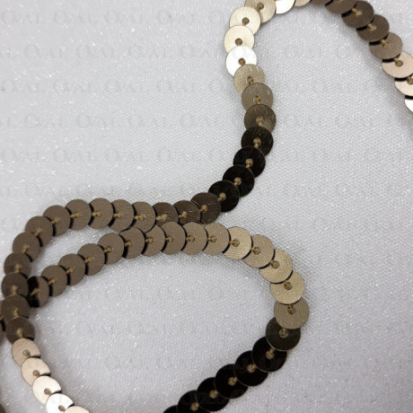 Sequins on tape 6mm /5m 207