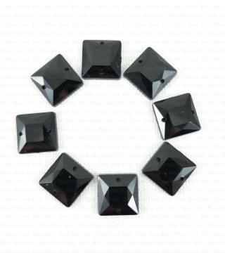 Kamienie akrylowe 8x8mm/100szt 2404